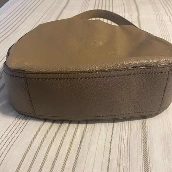 Marc Jacobs Groove Leather Hobo Bag - Picture 5 of 10